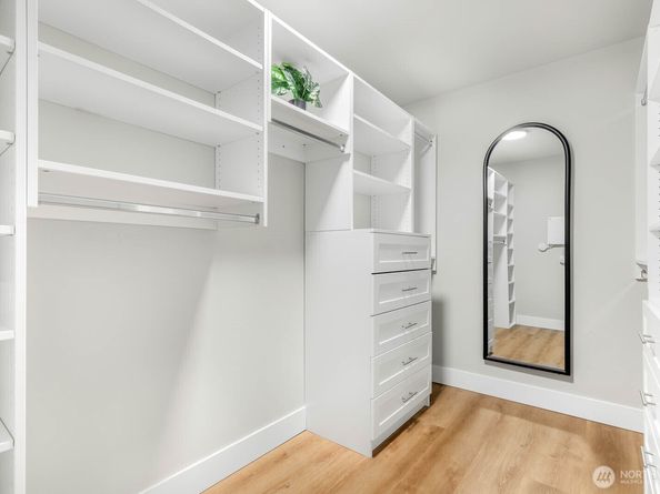 4326 A SW Mills Street, Seattle WA 98136