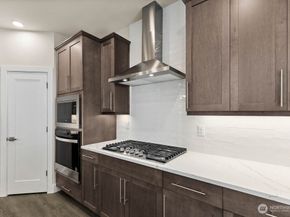 3822 194th Lane SE, Bothell WA 98012