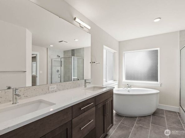 3822 194th Lane SE, Bothell WA 98012