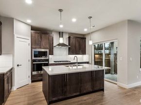 3822 194th Lane SE, Bothell WA 98012