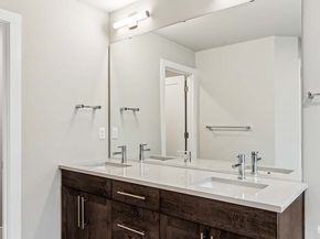 3822 194th Lane SE, Bothell WA 98012