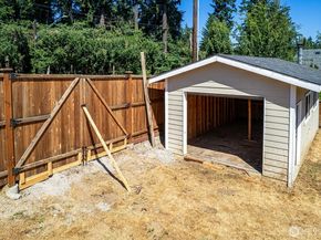 6808 NE 165th Street, Kenmore WA 98028
