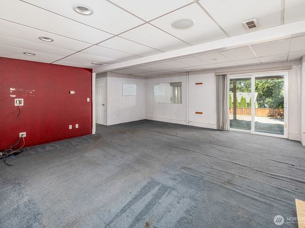 6808 NE 165th Street, Kenmore WA 98028