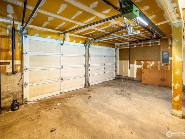 6808 NE 165th Street, Kenmore WA 98028