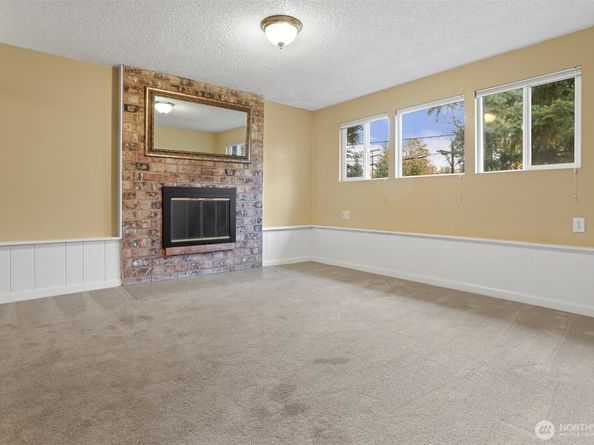 6008 116th Avenue NE, Kirkland WA 98033