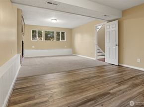 6008 116th Avenue NE, Kirkland WA 98033