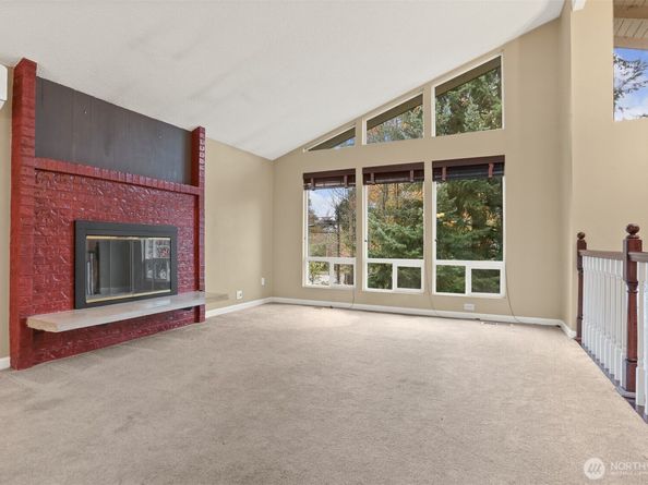 6008 116th Avenue NE, Kirkland WA 98033