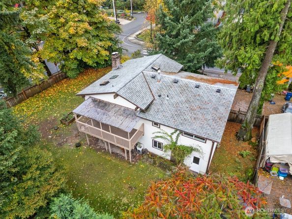 6008 116th Avenue NE, Kirkland WA 98033