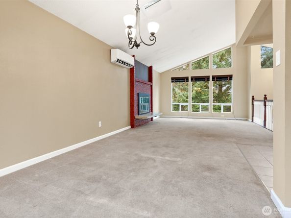 6008 116th Avenue NE, Kirkland WA 98033