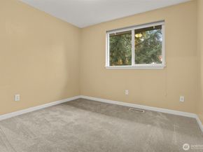 6008 116th Avenue NE, Kirkland WA 98033