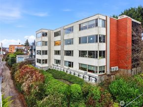 2703 Boylston Avenue E 101, Seattle WA 98102