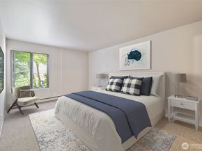 8516 196th Street SW 105, Edmonds WA 98026