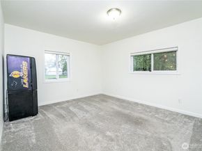 3613 Norton Avenue, Everett WA 98201