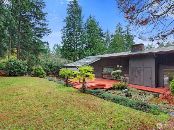13392 Hidden Cove Lane NE, Bainbridge Island WA 98370