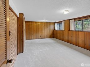 13392 Hidden Cove Lane NE, Bainbridge Island WA 98370