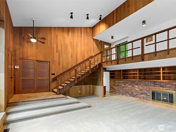 13392 Hidden Cove Lane NE, Bainbridge Island WA 98370