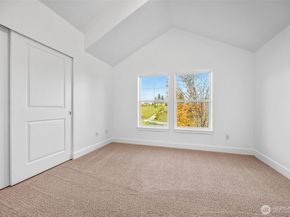 2670 SW Sylvan Heights Drive, Seattle WA 98106