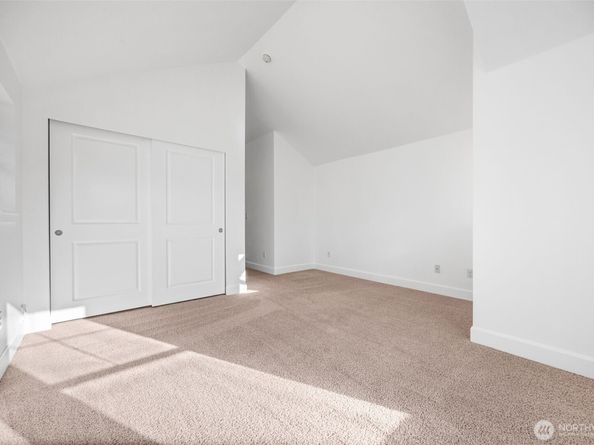 2670 SW Sylvan Heights Drive, Seattle WA 98106