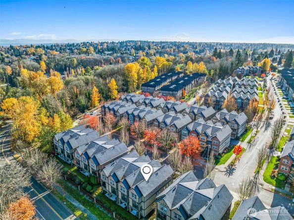 2670 SW Sylvan Heights Drive, Seattle WA 98106