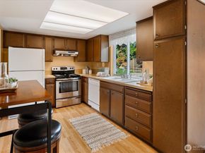 13410 115th Avenue NE, Kirkland WA 98034