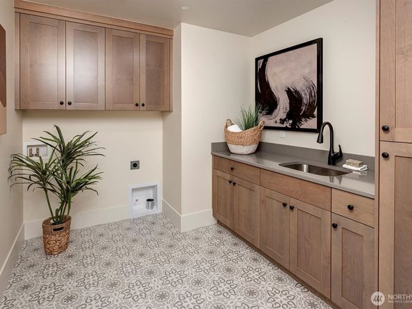 13185 NE 151st Court, Woodinville WA 98072