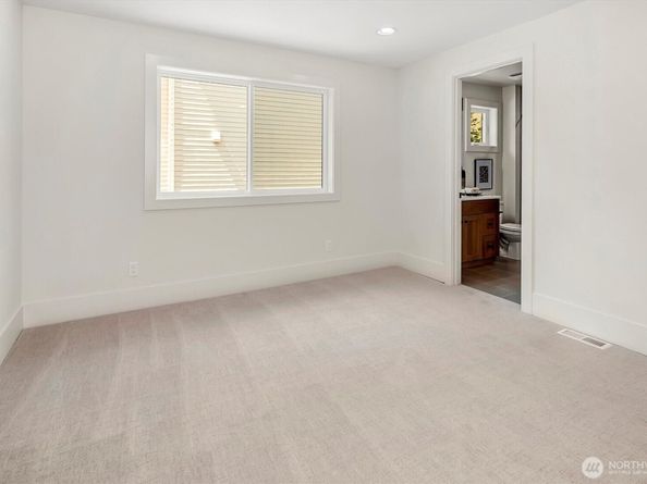 13185 NE 151st Court, Woodinville WA 98072