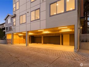 6538 D Latona Avenue NE, Seattle WA 98115