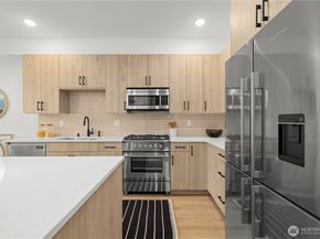 6538 D Latona Avenue NE, Seattle WA 98115