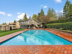 20156 Vikings Crest NE 7304, Poulsbo WA 98370