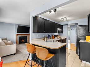 20156 Vikings Crest NE 7304, Poulsbo WA 98370