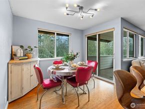 20156 Vikings Crest NE 7304, Poulsbo WA 98370