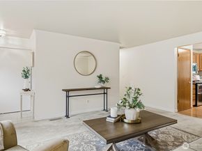 7424 141st Avenue NE, Redmond WA 98052