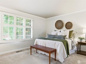 7424 141st Avenue NE, Redmond WA 98052