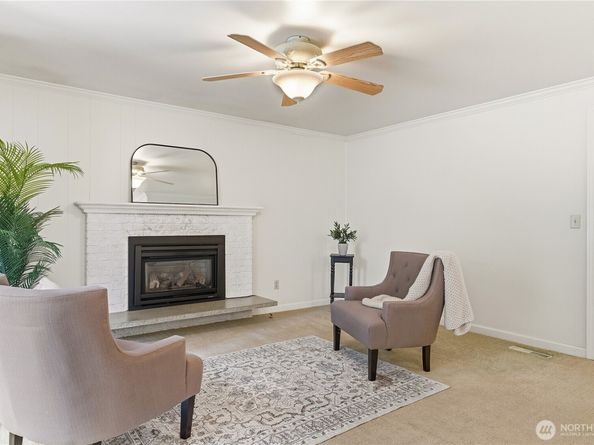 7424 141st Avenue NE, Redmond WA 98052