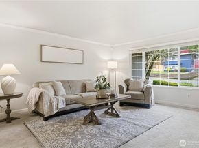 7424 141st Avenue NE, Redmond WA 98052