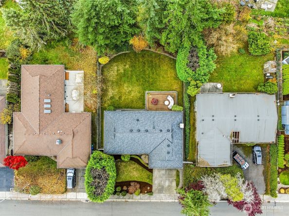 7424 141st Avenue NE, Redmond WA 98052