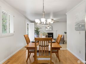 7424 141st Avenue NE, Redmond WA 98052