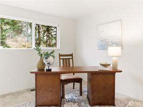 7424 141st Avenue NE, Redmond WA 98052