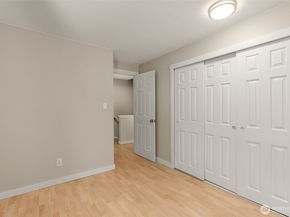 21937 7th Avenue S 213, Des Moines WA 98198