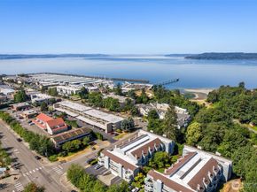 21937 7th Avenue S 213, Des Moines WA 98198