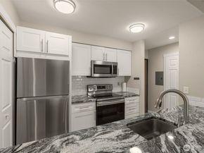 21937 7th Avenue S 213, Des Moines WA 98198