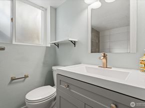 33422 29th Place SW, Federal Way WA 98023