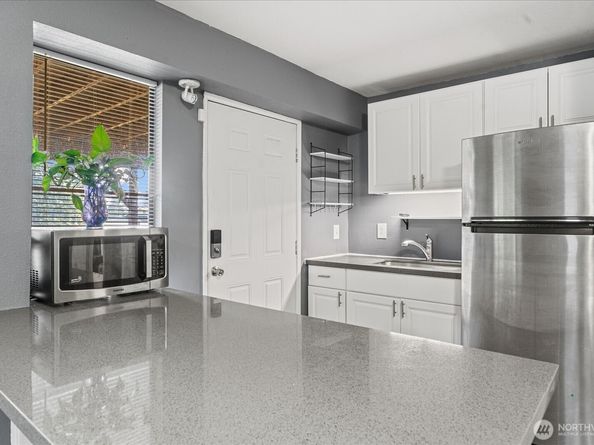 33422 29th Place SW, Federal Way WA 98023