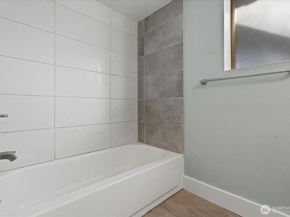 33422 29th Place SW, Federal Way WA 98023