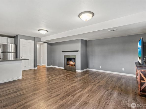 33422 29th Place SW, Federal Way WA 98023