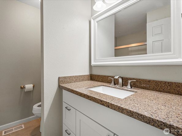 33422 29th Place SW, Federal Way WA 98023