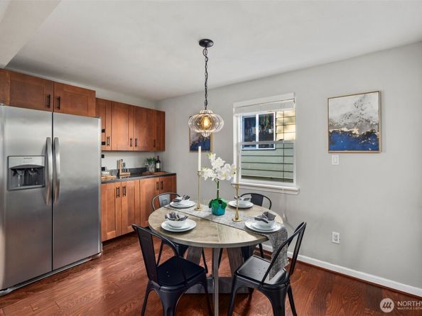 4446 39th Avenue SW, Seattle WA 98116