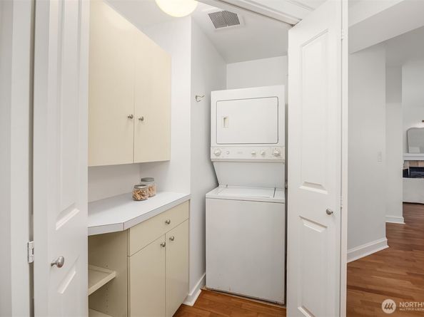 2607 Western Avenue 801, Seattle WA 98121