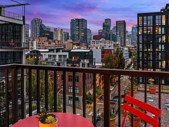 2607 Western Avenue 801, Seattle WA 98121