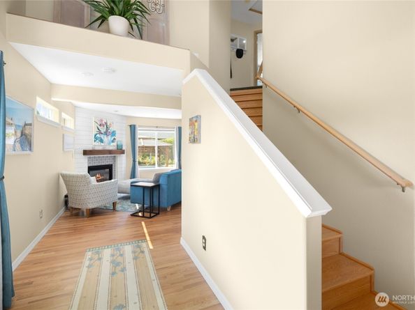 16267 16th Avenue SW, Burien WA 98166